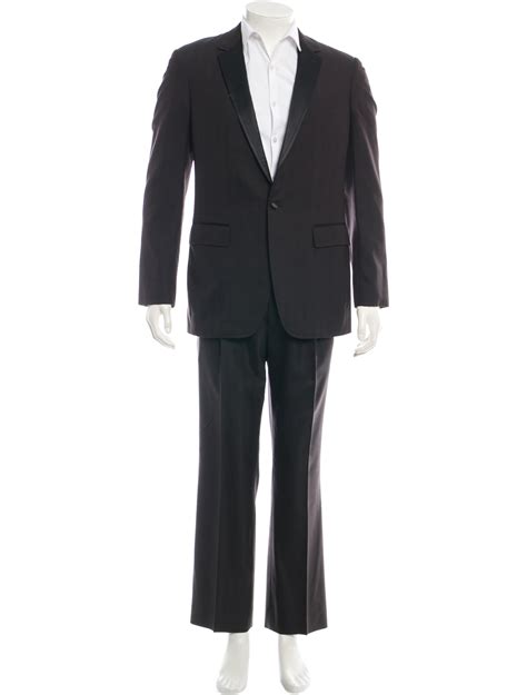 louis vuitton tuxedo rental|Louis Vuitton belt with suit.